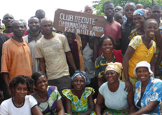 Invitation Webinaire: Renforcer la résilience des hommes et des femmes rurales grâce à la mobilisation communautaire