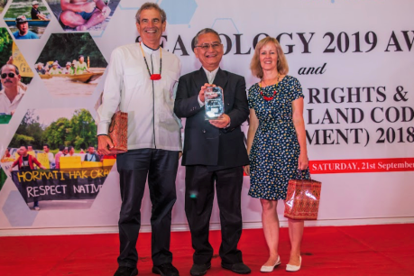 Sarawak Activist who Stopped Destructive Mega-dams Wins 2019 Seacology Prize