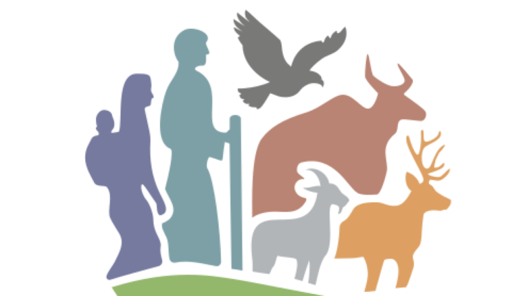 Nuevos recursos sobre los comunales pastoriles: reconocimiento de la organización colectiva y la gestión móvil como un modelo dinámico orientado al futuro